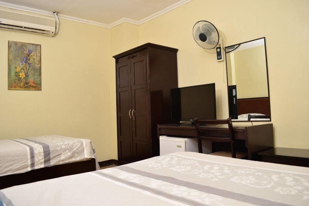 El Portal Inn Tagbilaran Exteriér fotografie